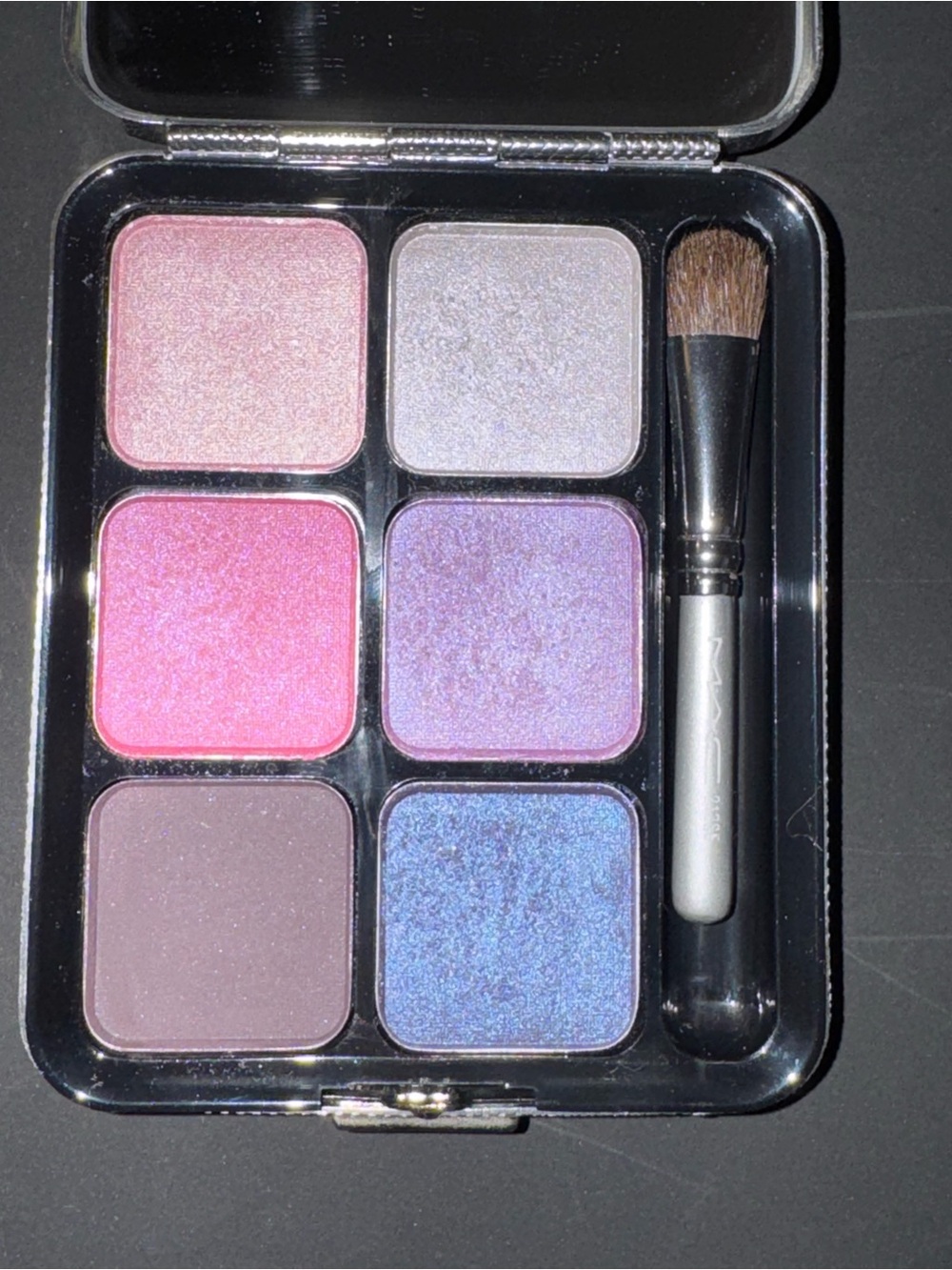 MAC Royal Assets Eyeshadow Palette-Cool Eyes